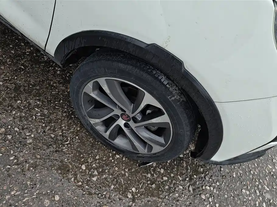 BYD Yuan 2016
