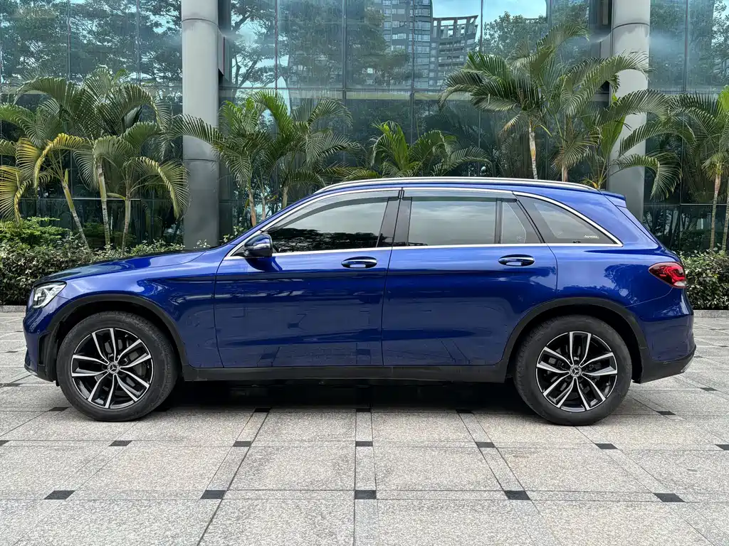 Mercedes-Benz GLC 2021 — фото 14