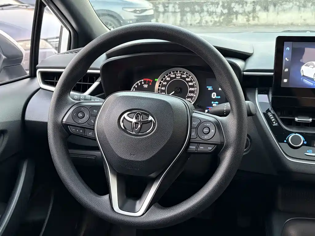 Toyota Levin 2025 — фото 11