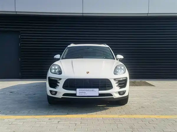 Porsche Macan 2014