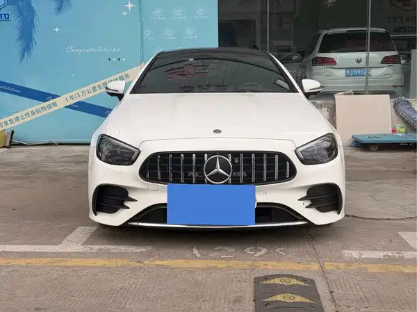 Mercedes-Benz E-Class 2021