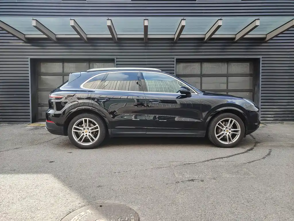 Porsche Cayenne 2020 — фото 4
