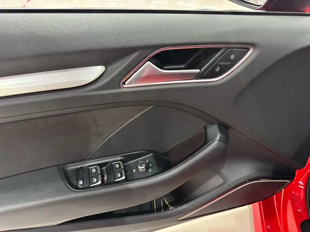 Audi S3 2016 — фото 17