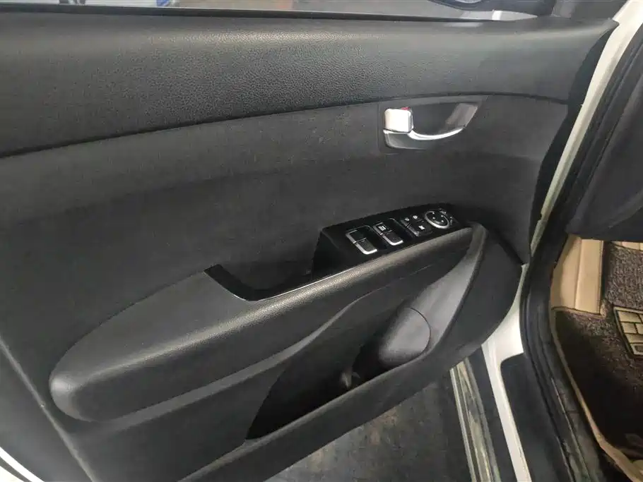 Kia KX3 2017