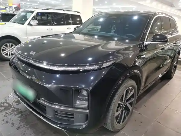 Li Auto L8 2023