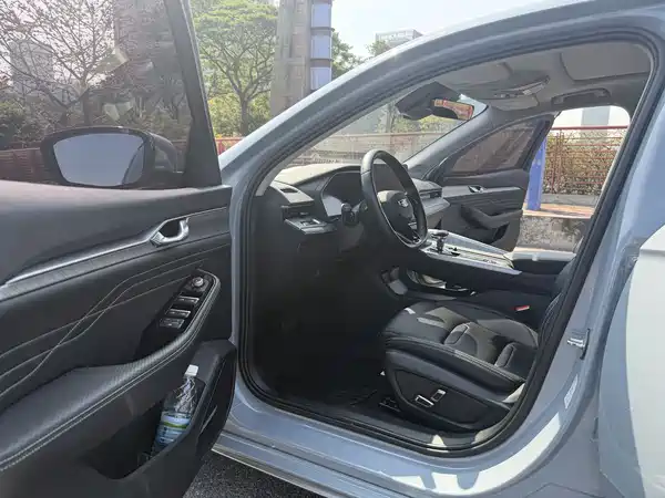 Geely Xingrui 2023