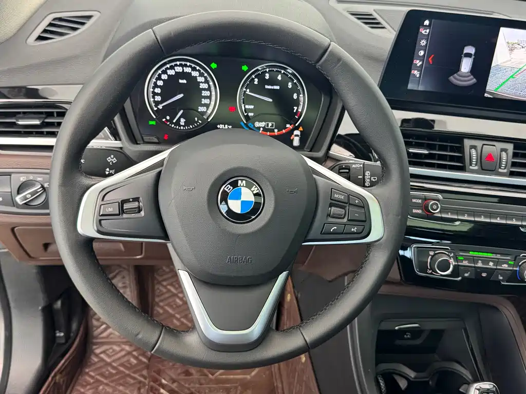 BMW X1 2021 — фото 21