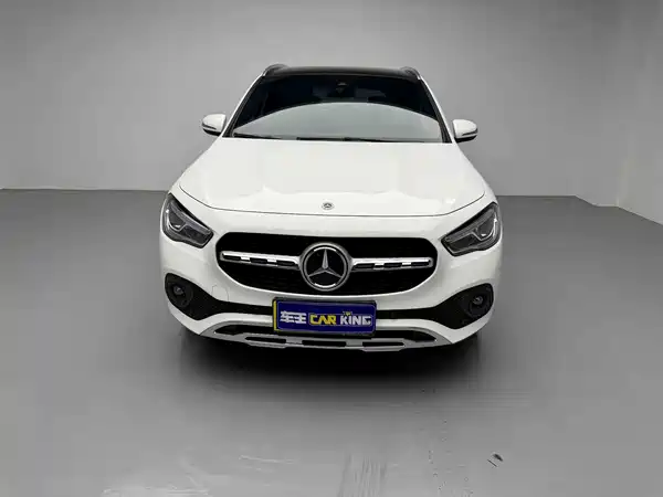 Mercedes-Benz GLA 2023