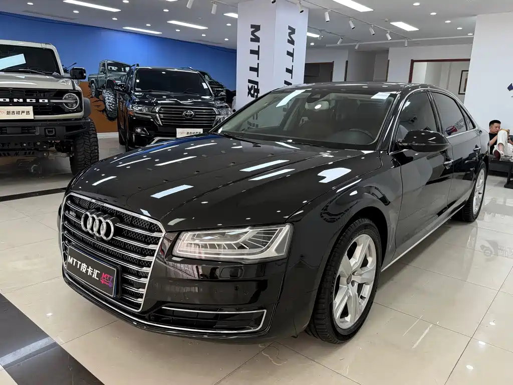 Audi A8 2016 — фото 3