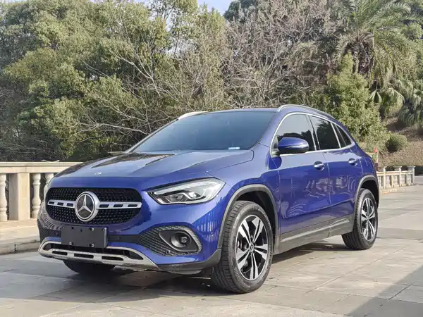 Mercedes-Benz GLA 2020