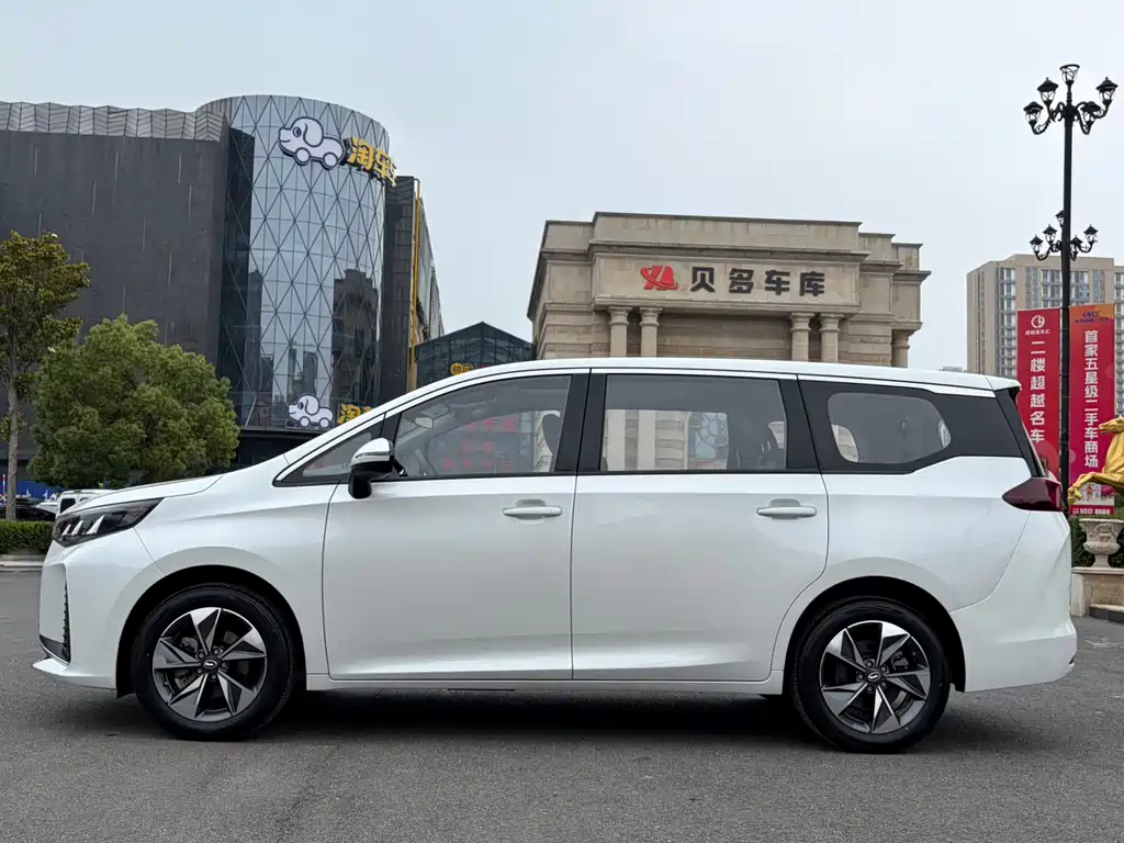 GAC Motor Trumpchi M6 2024 — фото 4