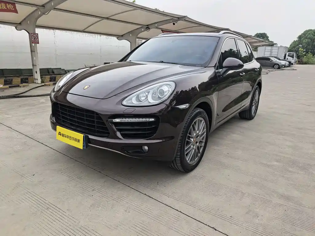 Porsche Cayenne 2014