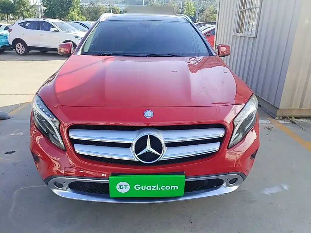 Mercedes-Benz GLA 2015