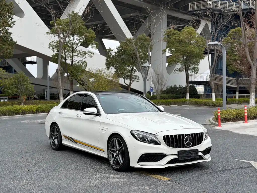 Mercedes-Benz C-Class AMG 2016 — фото 3