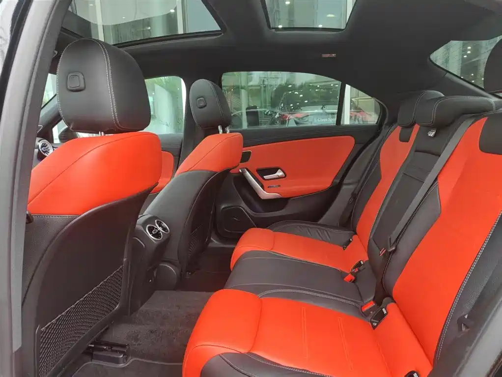 Mercedes-Benz A-Class AMG 2024 — фото 14