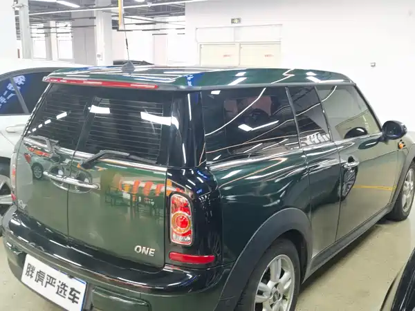 MINI Clubman 2013