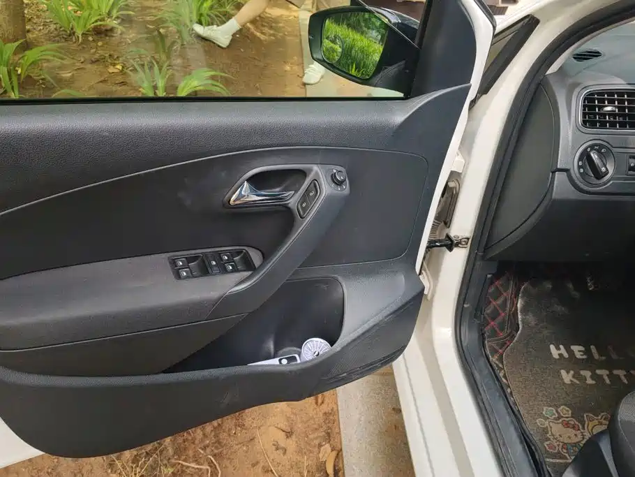 Volkswagen Polo 2016