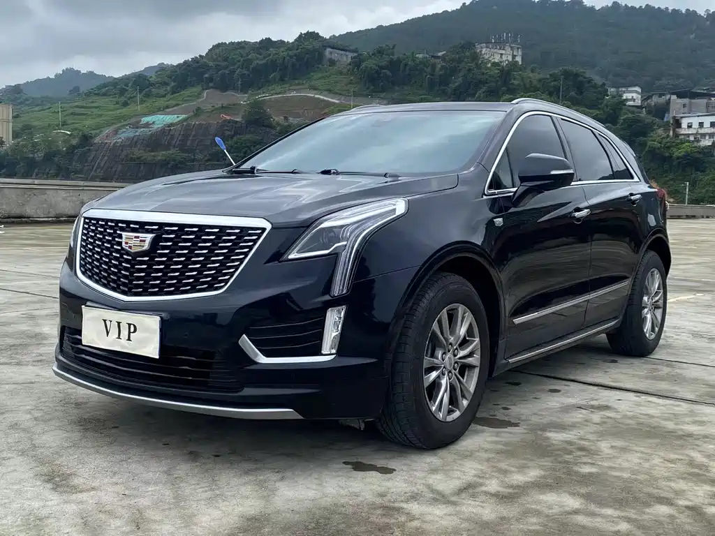 Cadillac XT5 2019 — фото 1