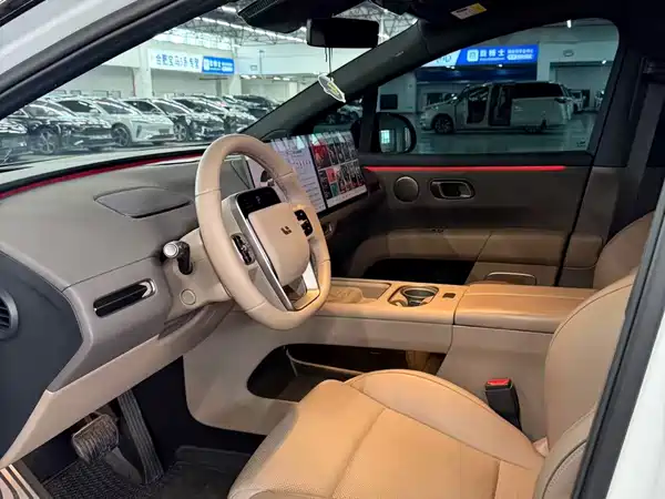 Li Auto i6 2026