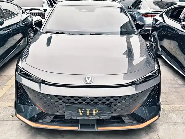 Changan UNI-V 2024