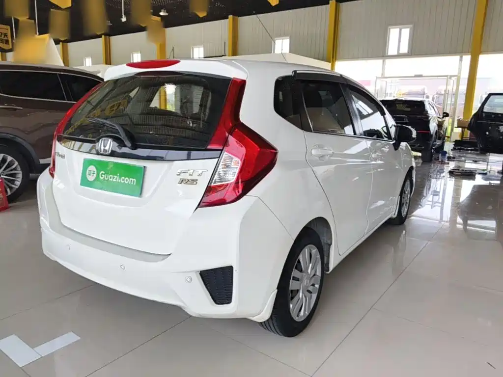 Honda Fit 2016
