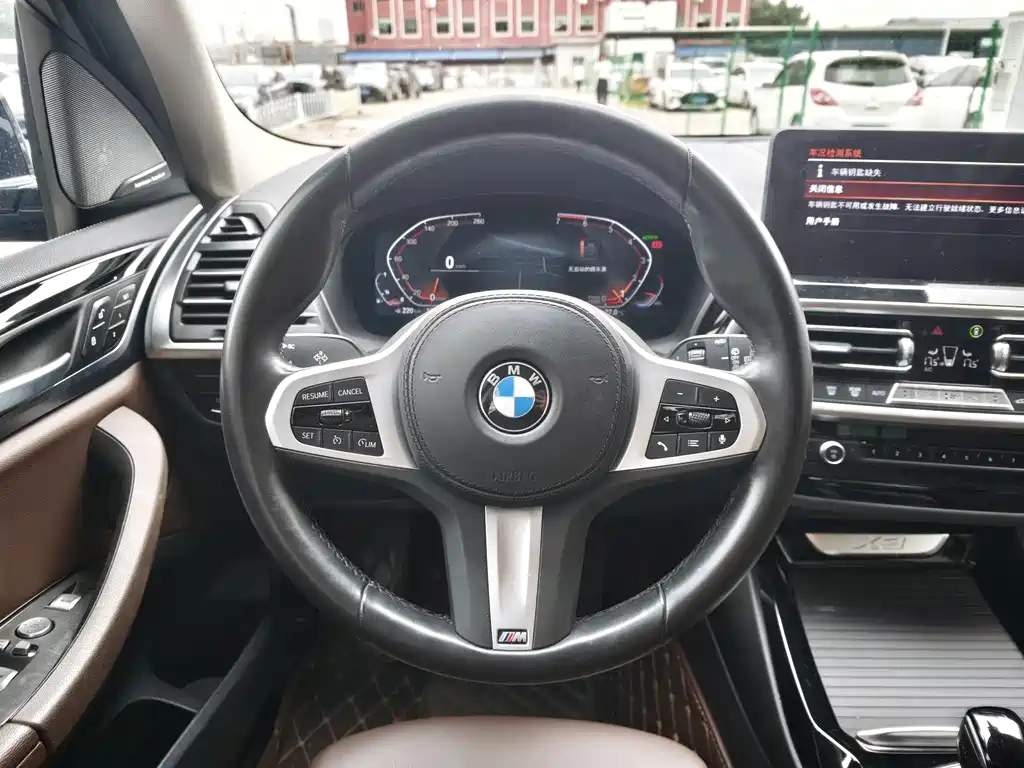 BMW X3 2022 — фото 9