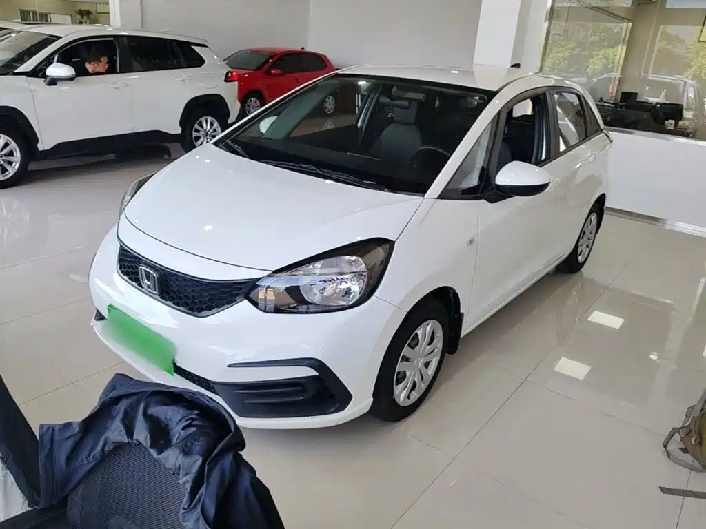 Honda Fit 2022 — фото 2