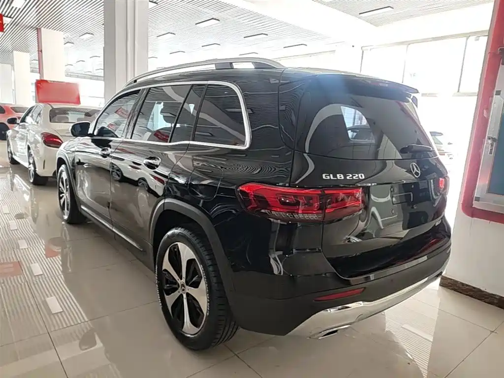 Mercedes-Benz GLB 2022 — фото 5