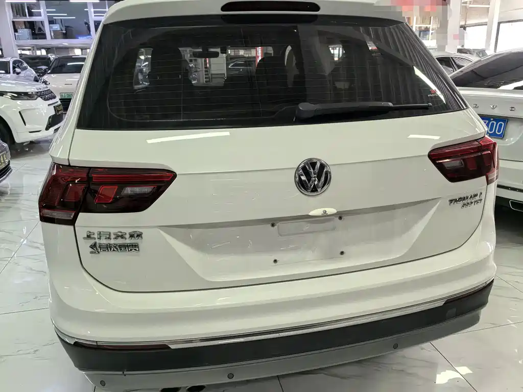 Volkswagen Tiguan L 2020