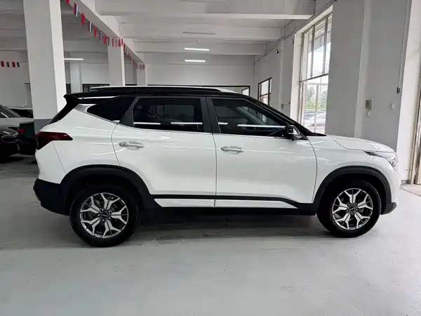 Kia KX3 2022