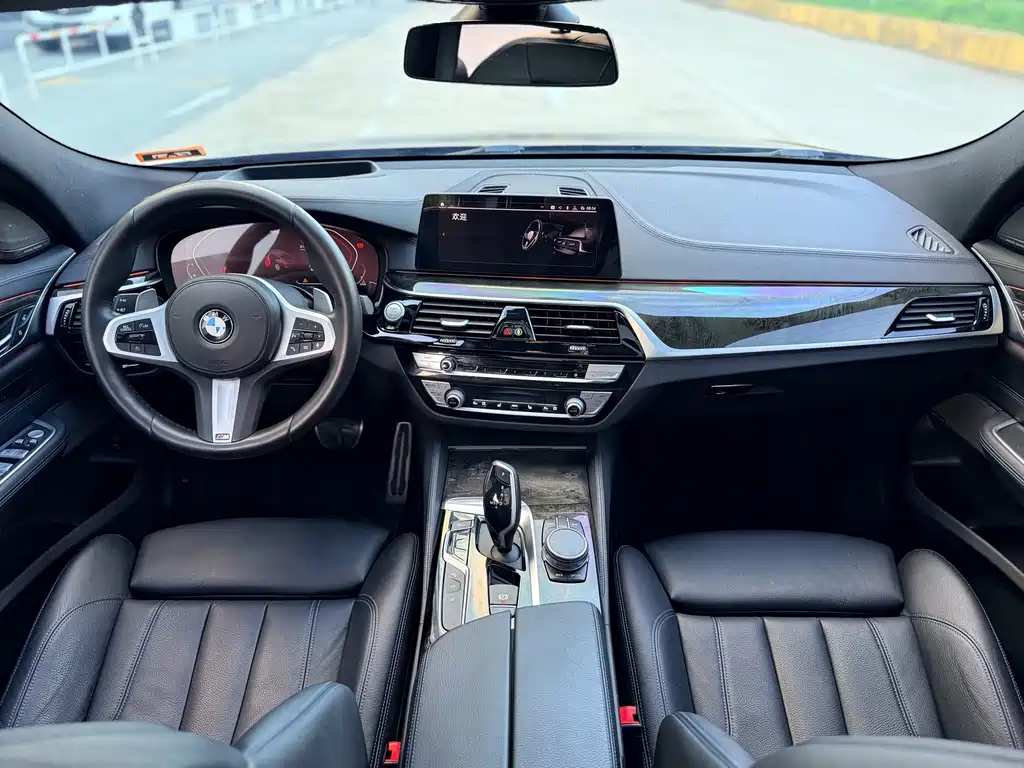 BMW 6 Series GT 2019 — фото 8