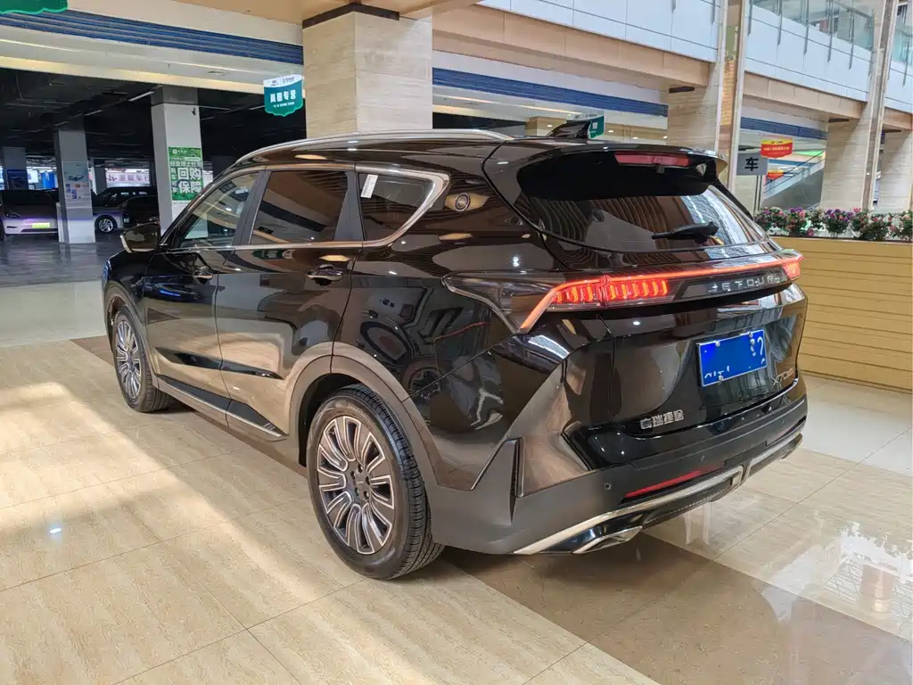 Jetour X70 PLUS 2024