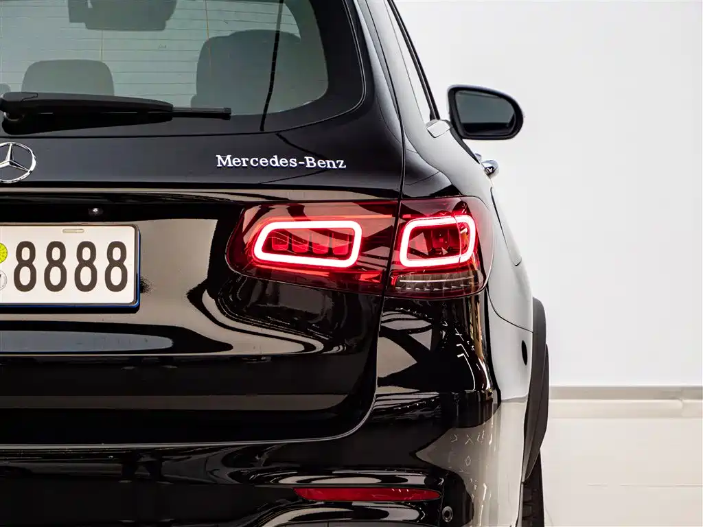 Mercedes-Benz GLC AMG 2023 — фото 12