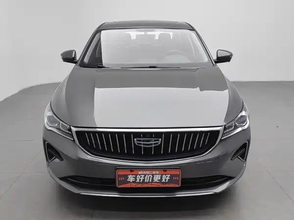 Geely Emgrand 2023