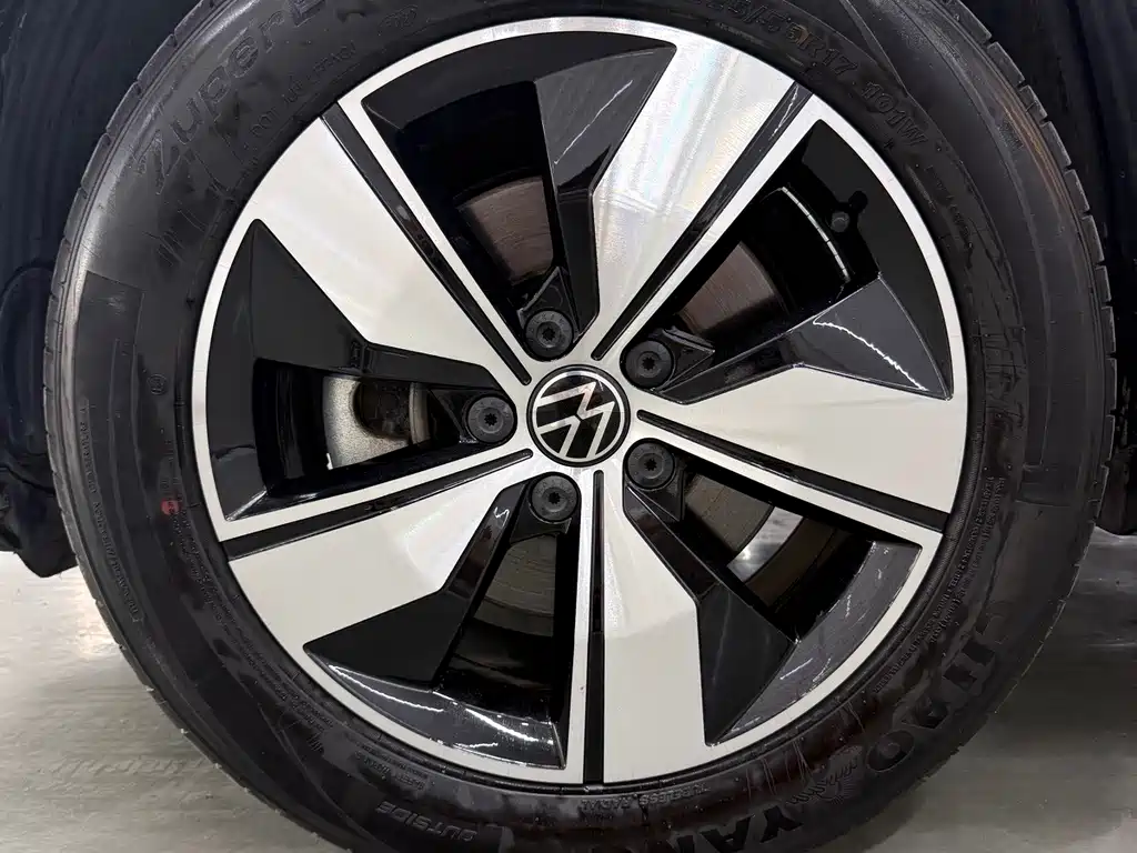 Volkswagen Tharu 2023 — фото 20