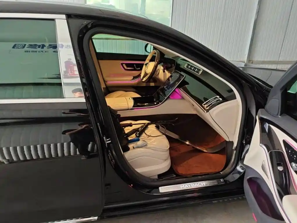 Mercedes-Benz Maybach S-Class 2022 — фото 11