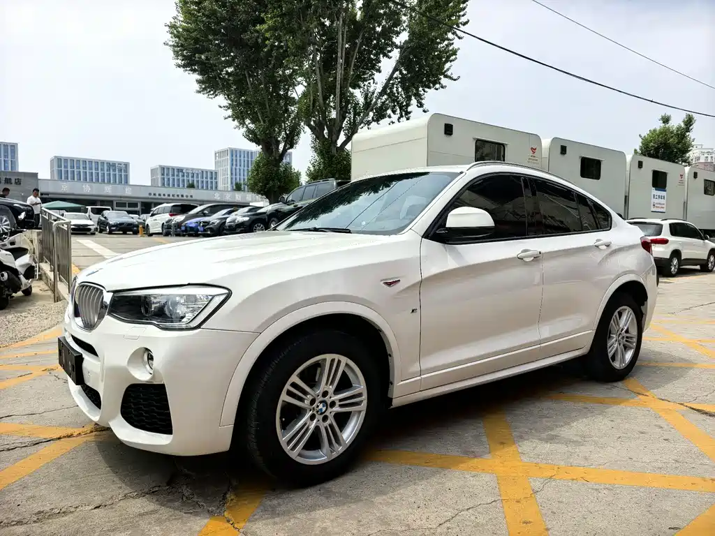 BMW X4 2015 — фото 1
