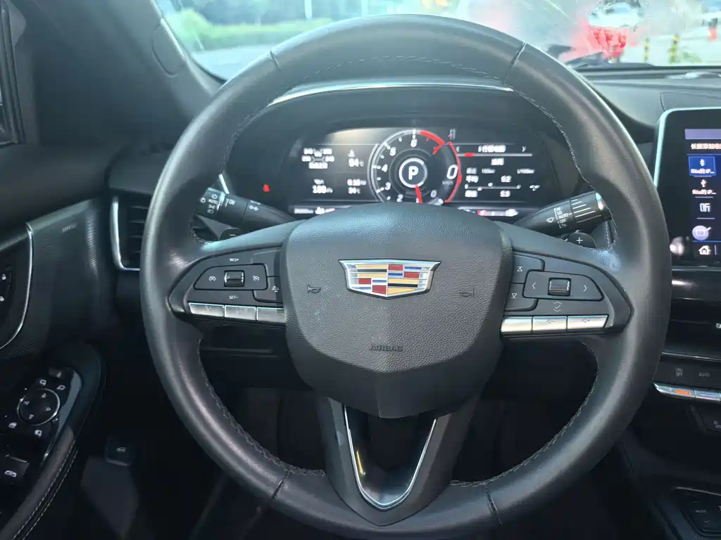 Cadillac CT5 2023 — фото 10