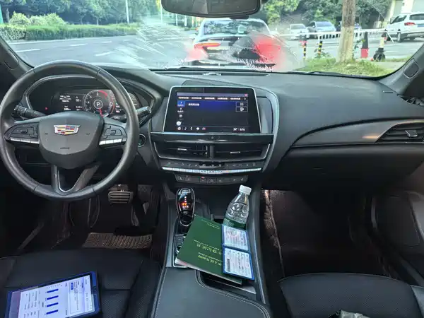 Cadillac CT5 2023