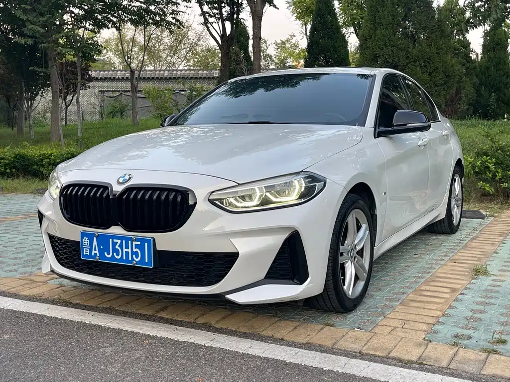 BMW 1 Series 2022