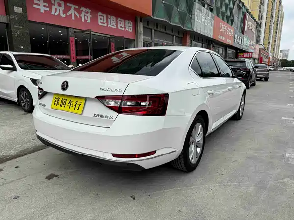 Skoda Superb 2017