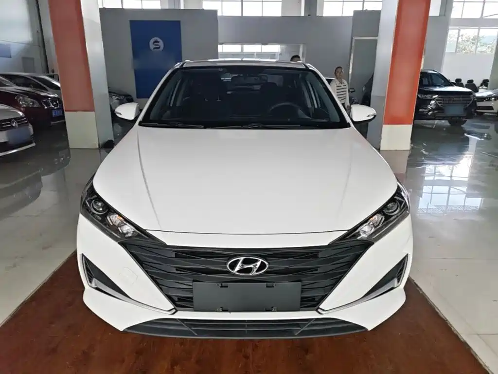 Hyundai Verna 2020 — фото 3