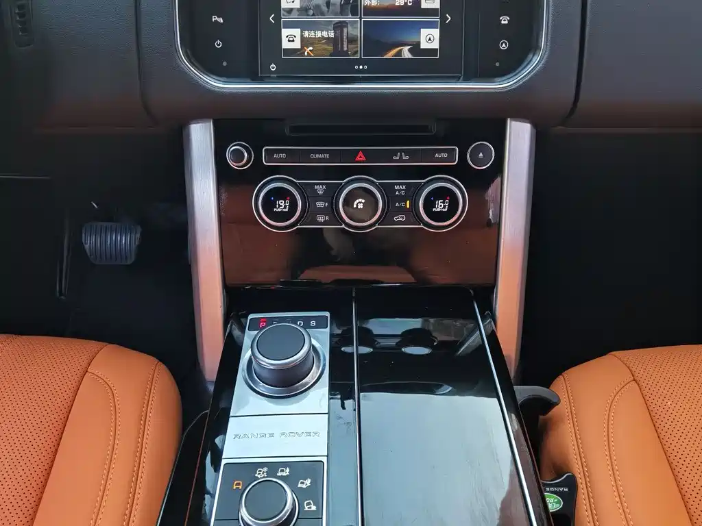 Land Rover Range Rover 2016 — фото 12