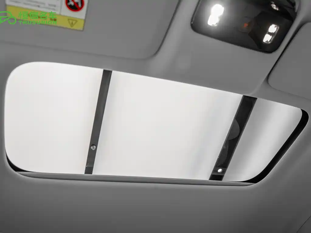 Li Auto i8 2025 — фото 20