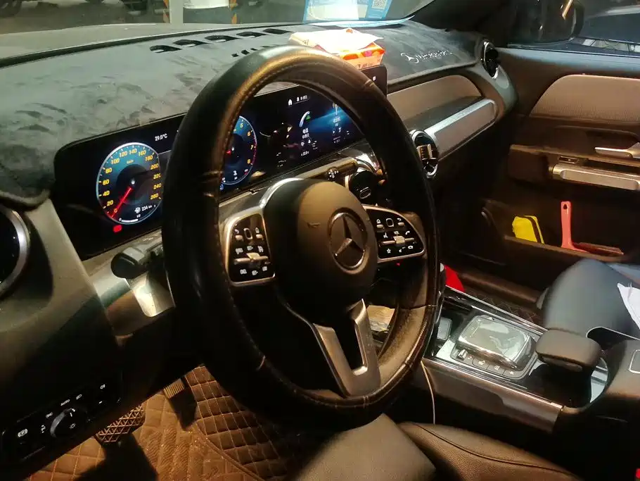 Mercedes-Benz GLB 2021 — фото 15