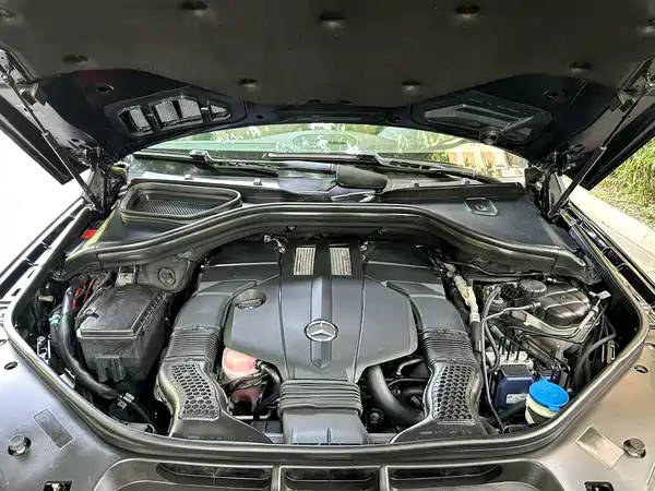 Mercedes-Benz M-Class 2015