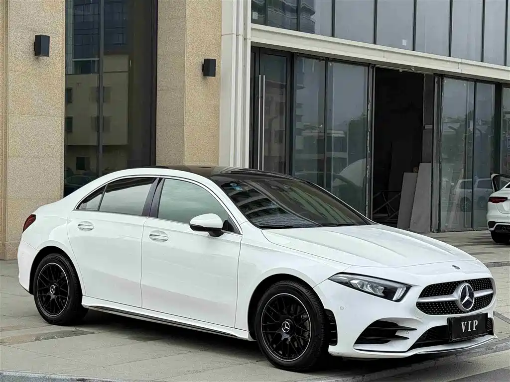 Mercedes-Benz A-Class 2020 — фото 3