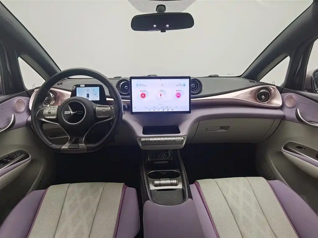 BYD Dolphin 2023
