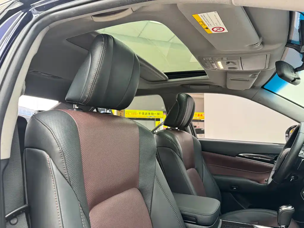 Toyota Crown 2019 — фото 14