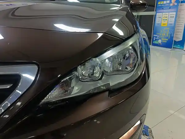 Peugeot 408 2015